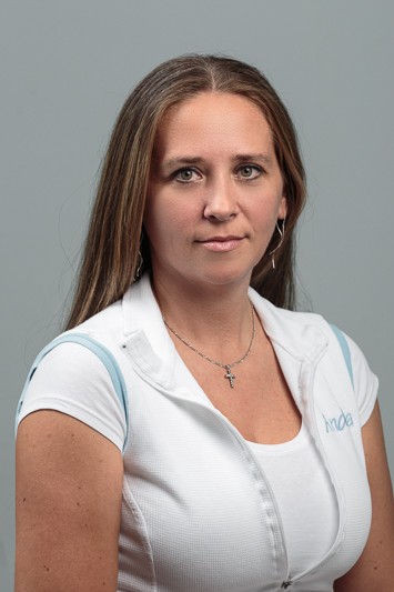 Andrea KOZELKOVÁ